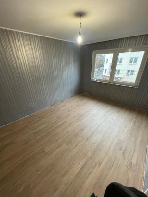 Biete 3 Wohnungen in einem Haus für Airbnb/Monteure/Rent to Rent - Photo 1