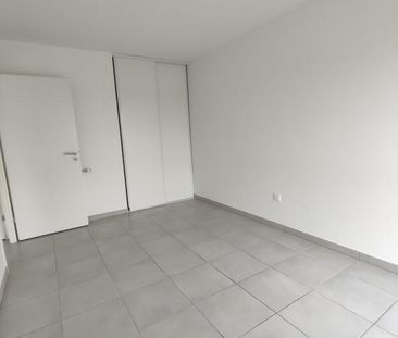 Location Appartement 3 pièces 64m² BEAUZELLE 31700 - Photo 5