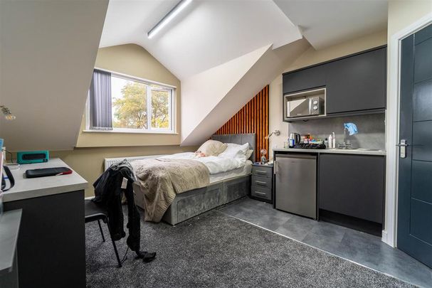 5 bedroom house to rent - Photo 1