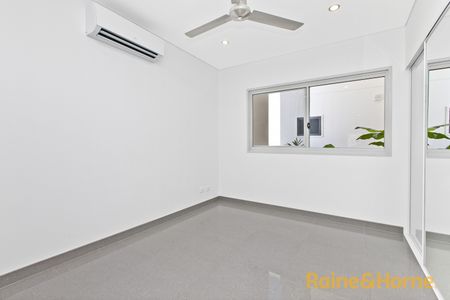 605/31 Smith Street, Darwin City, NT 0800 - Photo 3