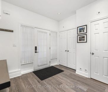 1011 DUNDAS STREET E - Photo 6