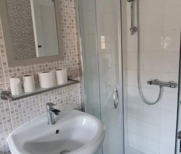 2 bedroom House To Let - Photo 4