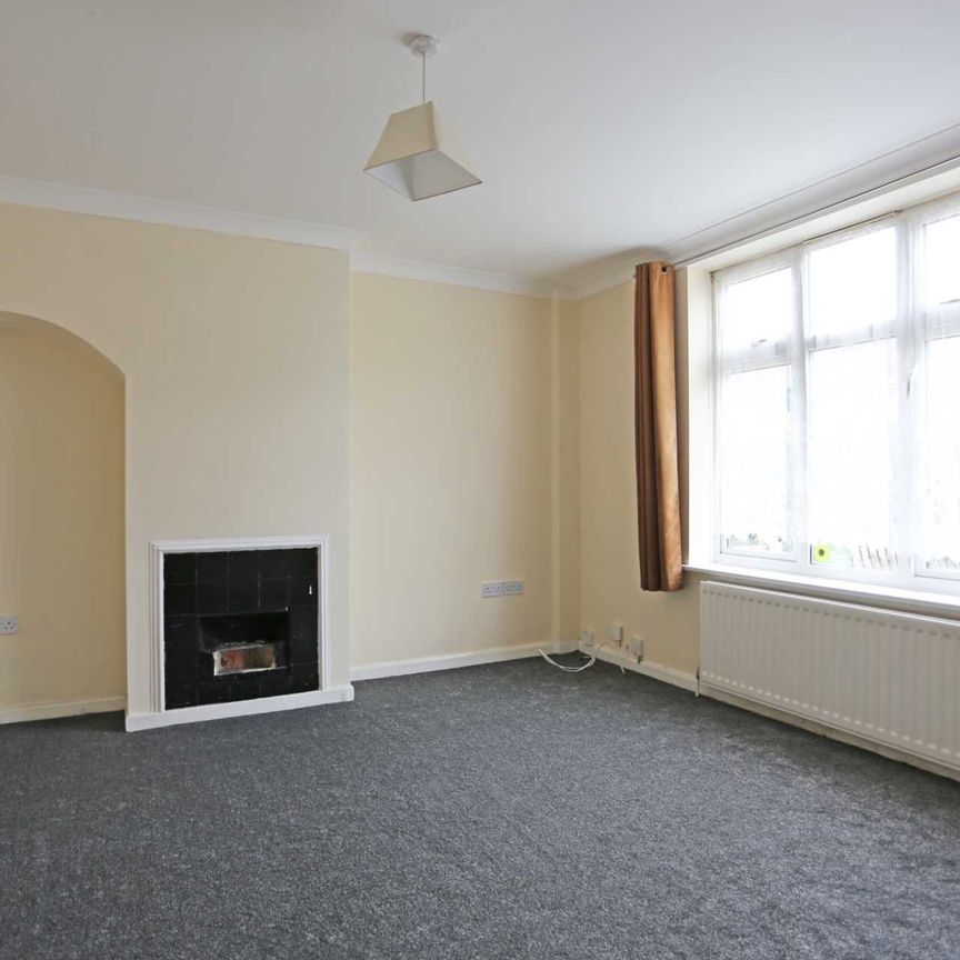 Price £1,850 pcm - Let - Photo 1