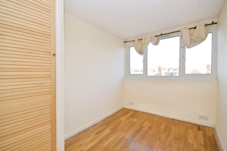 Hill Park Crescent, Plymouth, Devon, PL4 - Photo 3