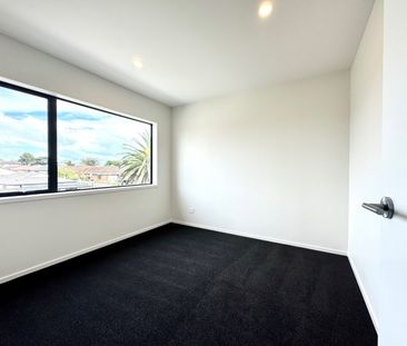 22A Royton Avenue, Mangere East, Auckland - Photo 2