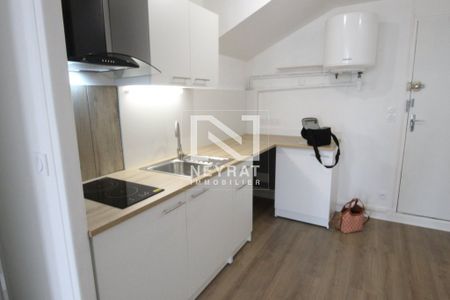 Location Appartement 1 pièce 29m² LOUHANS 71500 - Photo 5