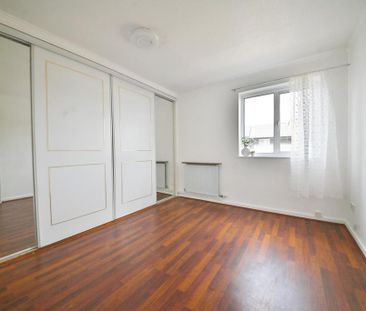 3 bedroom townhouse to rent - Photo 2