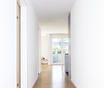 "Moderne Wohnung mit grossem Balkon an sonniger Lage" - Photo 5