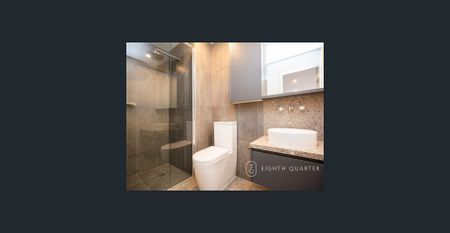 One Bedroom Apartment with Courtyard - Photo 5