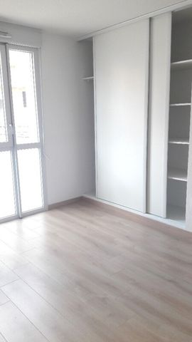 Location Appartement 3 pièces 61m² VILLENEUVE TOLOSANE 31270 - Photo 2