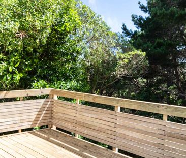 Recently refreshed and ready to rent! - Photo 2