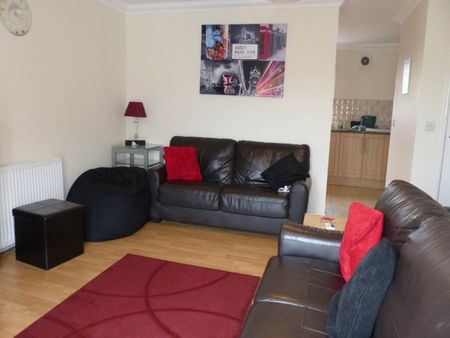 West Court, Dundee - Photo 4