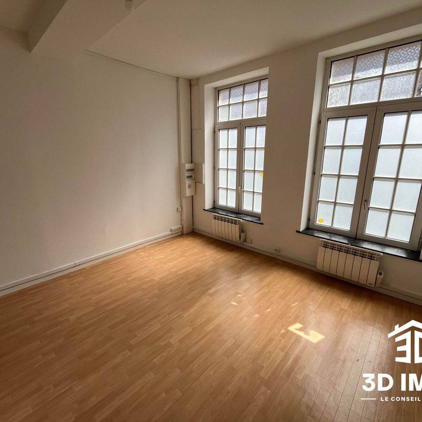 Location Appartement 1 pièce 17m² AVESNES SUR HELPE 59440 - Photo 1