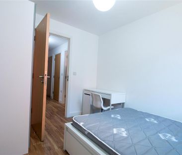 2 bedroom flat to rent - Photo 6