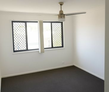 27 Jenolan Lane, Fitzgibbon QLD, Belconnen - Photo 4