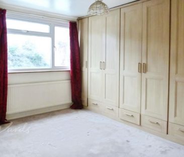 5 bedroom semi-detached house to rent - Photo 2