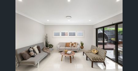 Luxurious Home in Stonecutters Ridge Estate - Photo 2