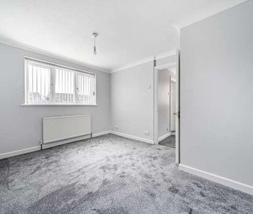Huxley Close, Bicester, OX26 - Photo 3