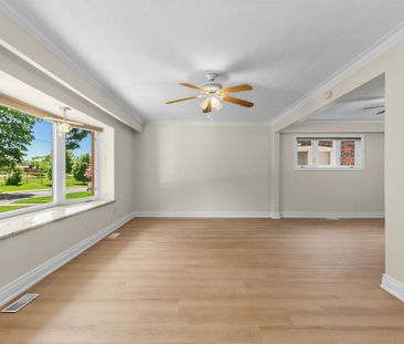 For Lease - 30 Lozoway Drive Unit# Main/Upper, Toronto, Ontario - Photo 1