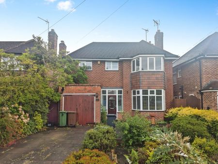 4 bedroom House To Let - Photo 4