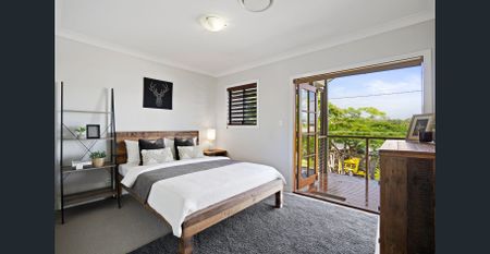Gorgeous Townhouse In Perfect Location - Photo 4