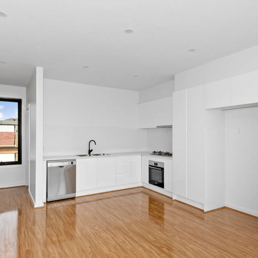 3/66 Herbert Street, Dandenong. - Photo 1