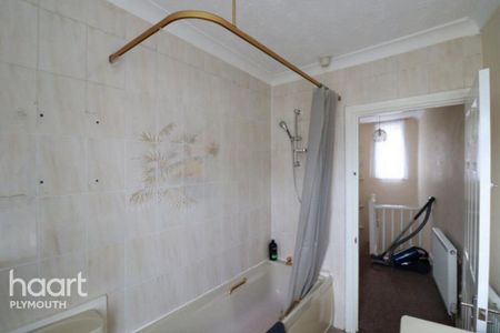 2 bedroom terraced house to rent - Photo 2