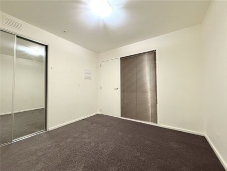 1005/241 City Road - Photo 5