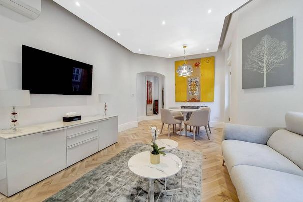 2 bedroom flat to rent - Photo 1