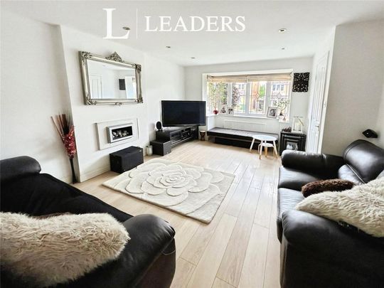 3 bedroom detached house to rent - Photo 1