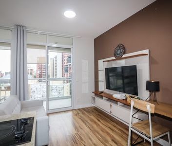 Studio para alugar com 35m², 1 quarto e 1 vaga - Foto 1