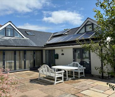 3 bedroom detached house to rent - Photo 5