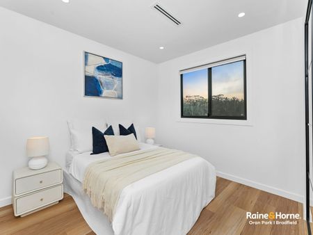 Brand New Modern Living - Photo 3