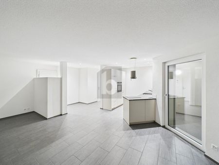 MODERN MIT LIFT UND BALKON IM MINERGIE-STANDARD - Foto 3