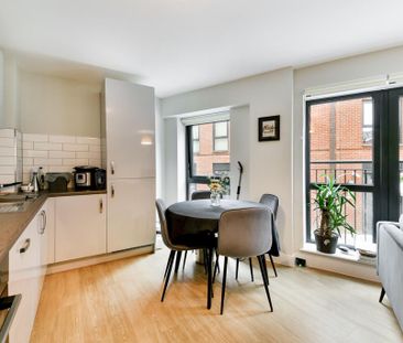 2 bedroom apartment to rent - Photo 4