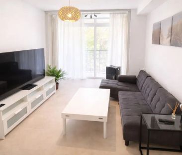 Alquiler de piso en Calle Carlos Frontaura, 5 - Photo 2