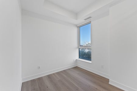 For Lease - 60 Central park roadway N/A Unit# 813, Toronto, Ontario - Photo 3