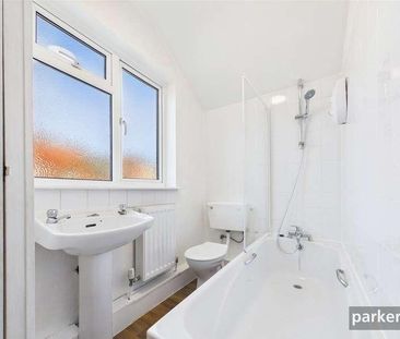 Belmont Road, Reading, Berkshire, RG30 - Photo 1