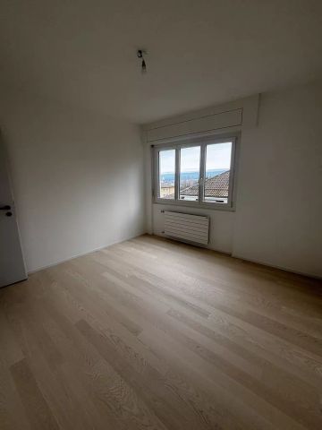 Bel appartement de 3.5 pièces à Lausanne avec vue dégagée - Photo 2