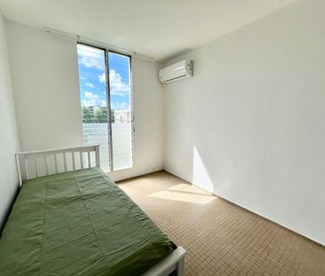 Lumineux appartement meublé en colocation - LONGFORT IMMOBILIER - Photo 2