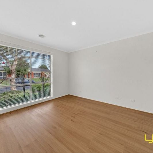 New Rental Close to Everything. - Photo 1