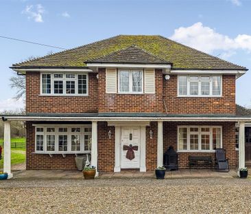4 bedroom detached house to rent - Photo 1