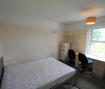 5 bedroom detached house to rent - Photo 5