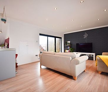 Petersham House, Clarendon Road, Southsea - Photo 2