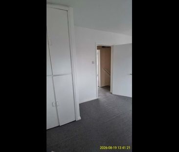 2 Bed Maisonette, Great Western Road, G13 - Photo 6