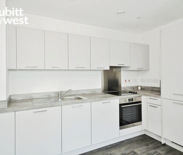 2 bedroom apartment to rent - Photo 3