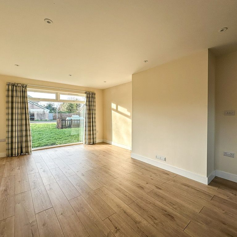 Greenfields, Eltisley - Photo 1