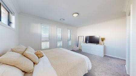 Southlakes Stunner! - Photo 3