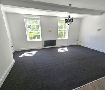 South Brink, Wisbech - Photo 2