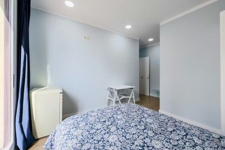 Carrer Nou de la Rambla, Barcelona, Catalonia - Photo 2